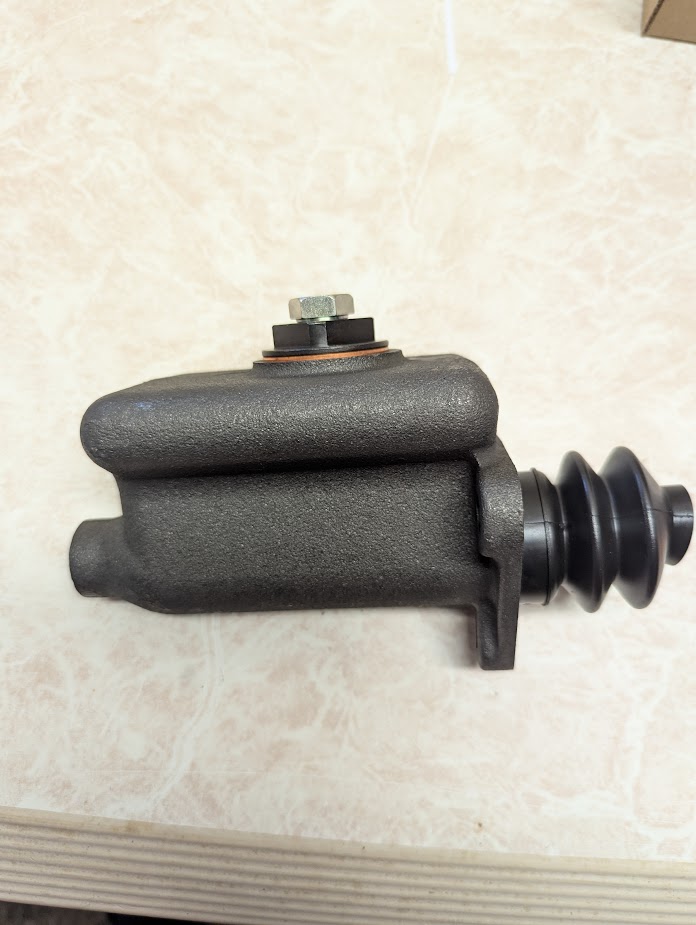 Huvudcylinder 1 1/16" (80904) (86323) MC1050 Ford39-52